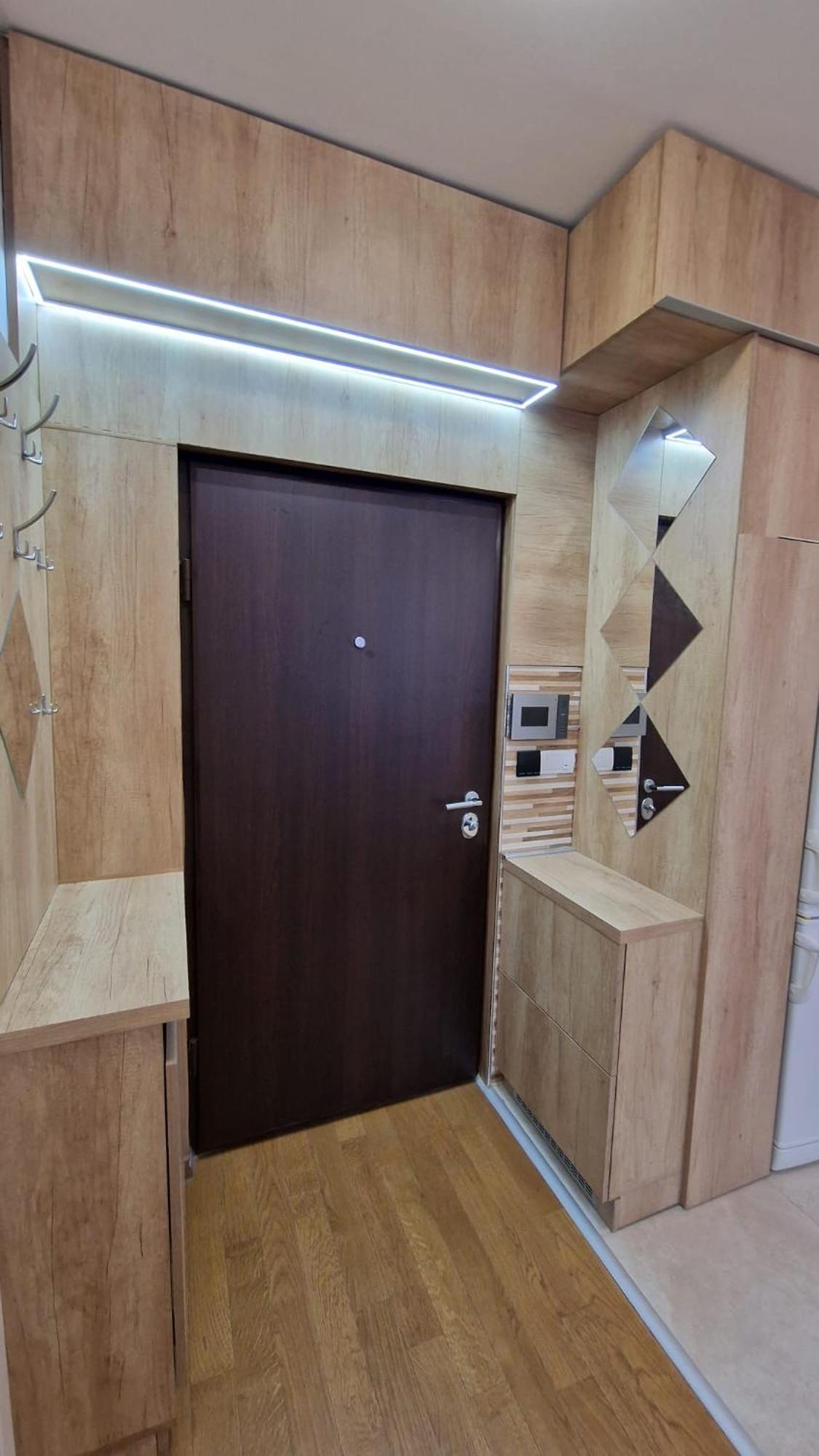 Ferienwohnung Porodicno-Poslovni Udoban Stan Belgrad Exterior foto
